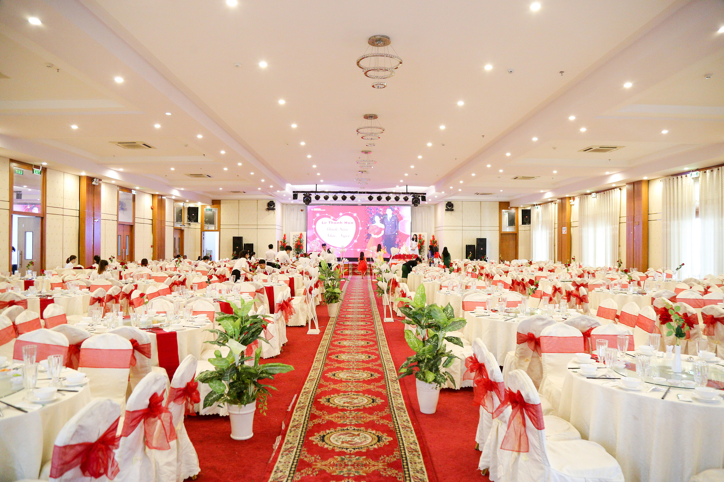 SẢNH DIAMOND